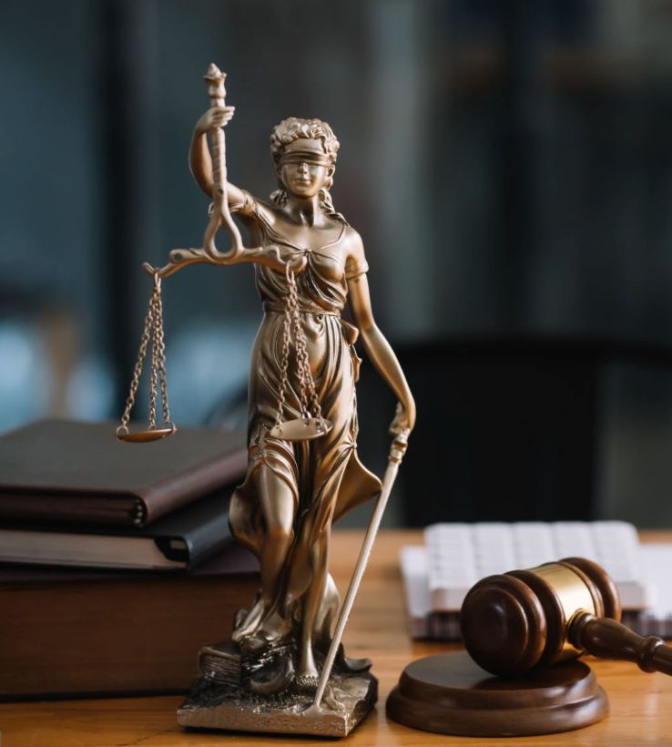 Lady Justice - Simbol al Dreptății și Echității